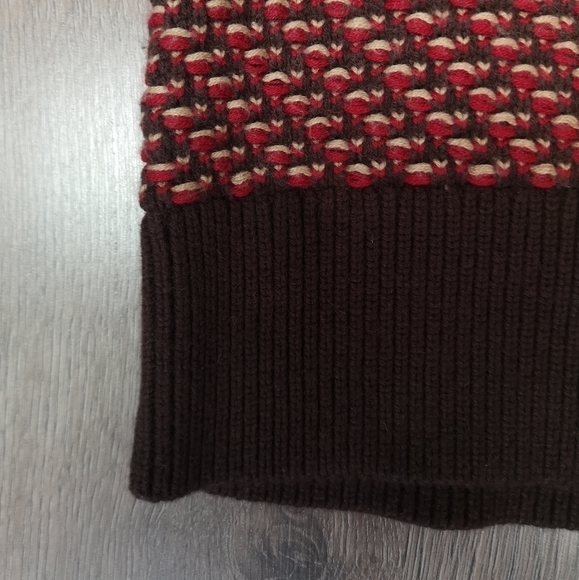 Vintage Retro-Preppy Knit Sweater Vest - Picture 4 of 7